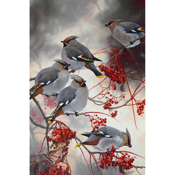 Giclée sur toile, reproduction haut de gamme de l’œuvre originale de Gisèle Benoit peintre animalière et naturaliste, galerie d’art, Centre Monique et Gisèle Benoit, Sainte-Anne-des-Monts, Gaspésie, art animalier, musée, exposition, peintures, cadres. Jaseurs boréaux, oiseaux, scène d'hiver.